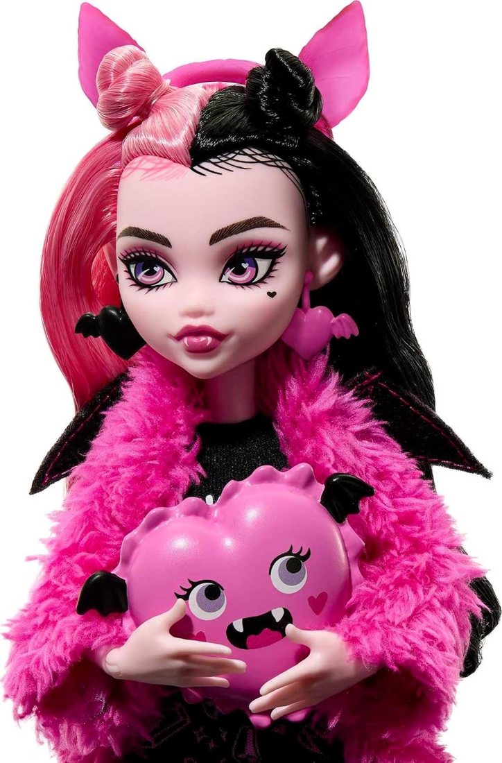 Draculaura Creepover Party Doll with Bat view 4