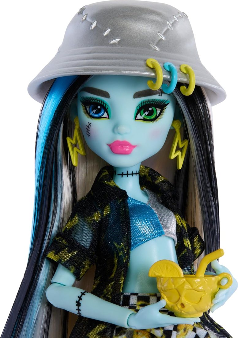 Frankie Stein Scare-adise Island Beach Doll view 4