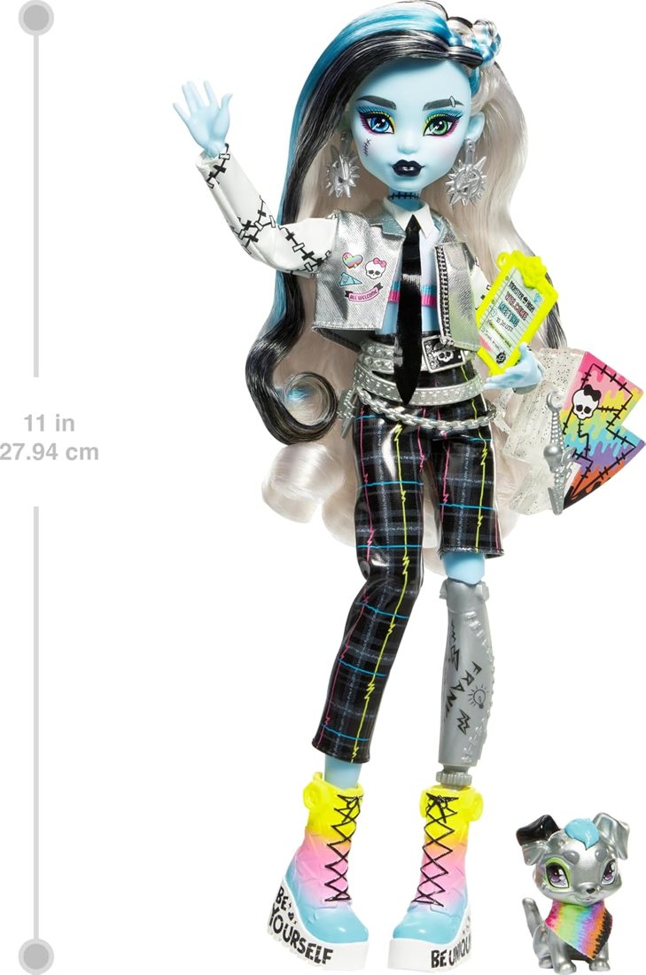 Frankie Stein Welcome Committee Doll Set view 3